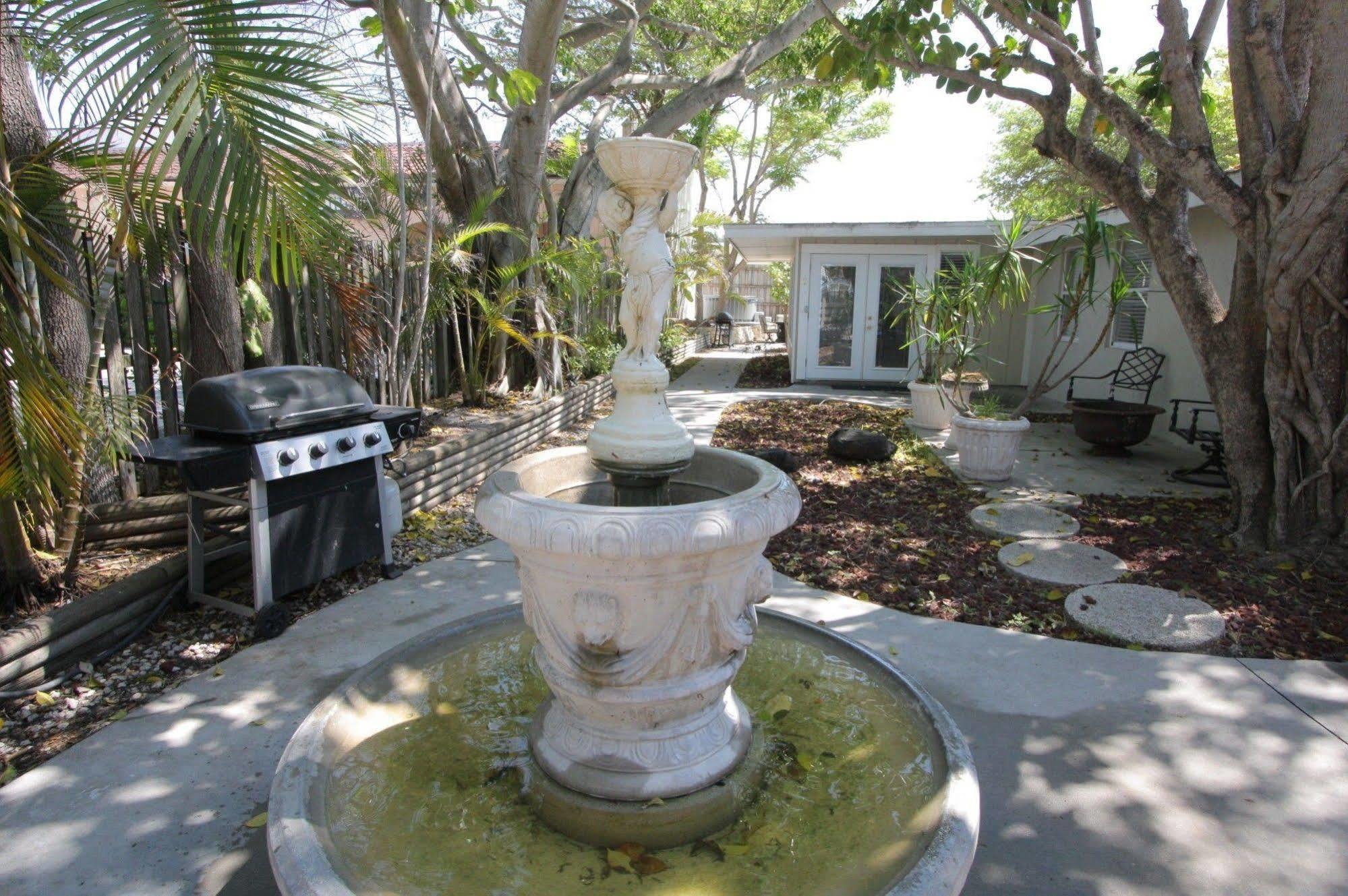 Hotel Siesta Gardens By Rva Siesta Key Exteriér fotografie